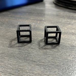 Black Square Rings